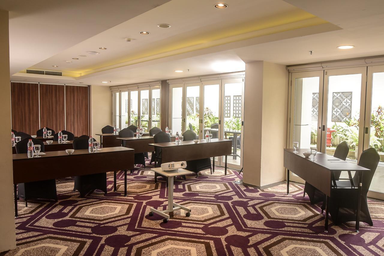 Satoria Hotel Yogyakarta - Chse Certified Extérieur photo